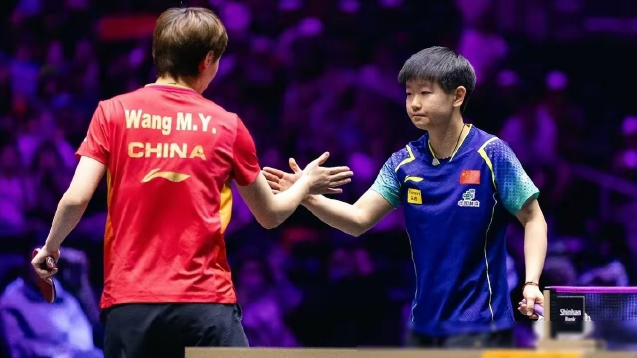 开云体育官网-拜仁观众热烈欢呼！，Karsa迎来十赛季出色发挥全场沸腾不已(斯维特拜克之歌完整版mp4)