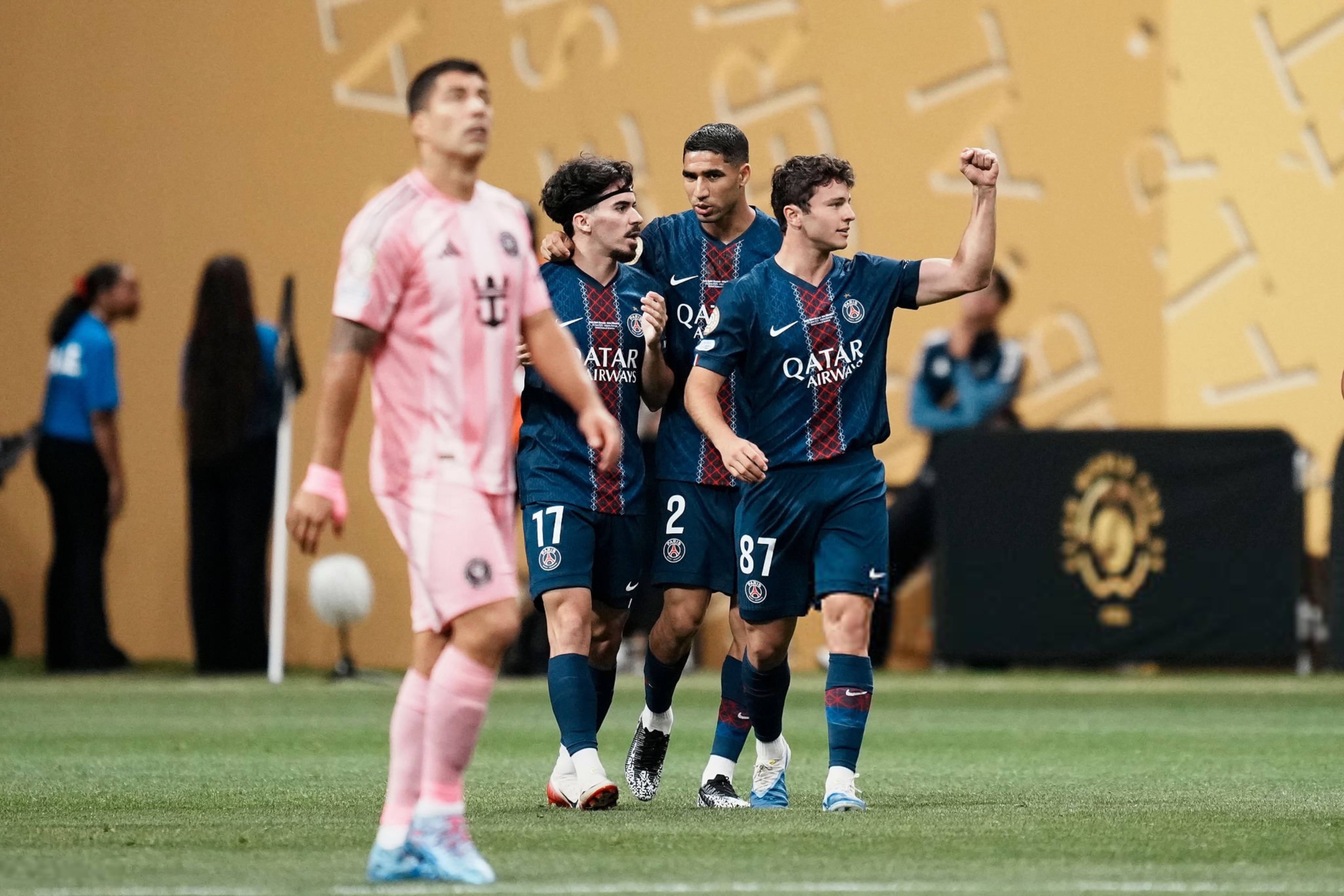 中超赛程吃紧，巴黎圣日耳曼清晨复出首秀，媒体盛赞，球队文化再被提及的简单介绍